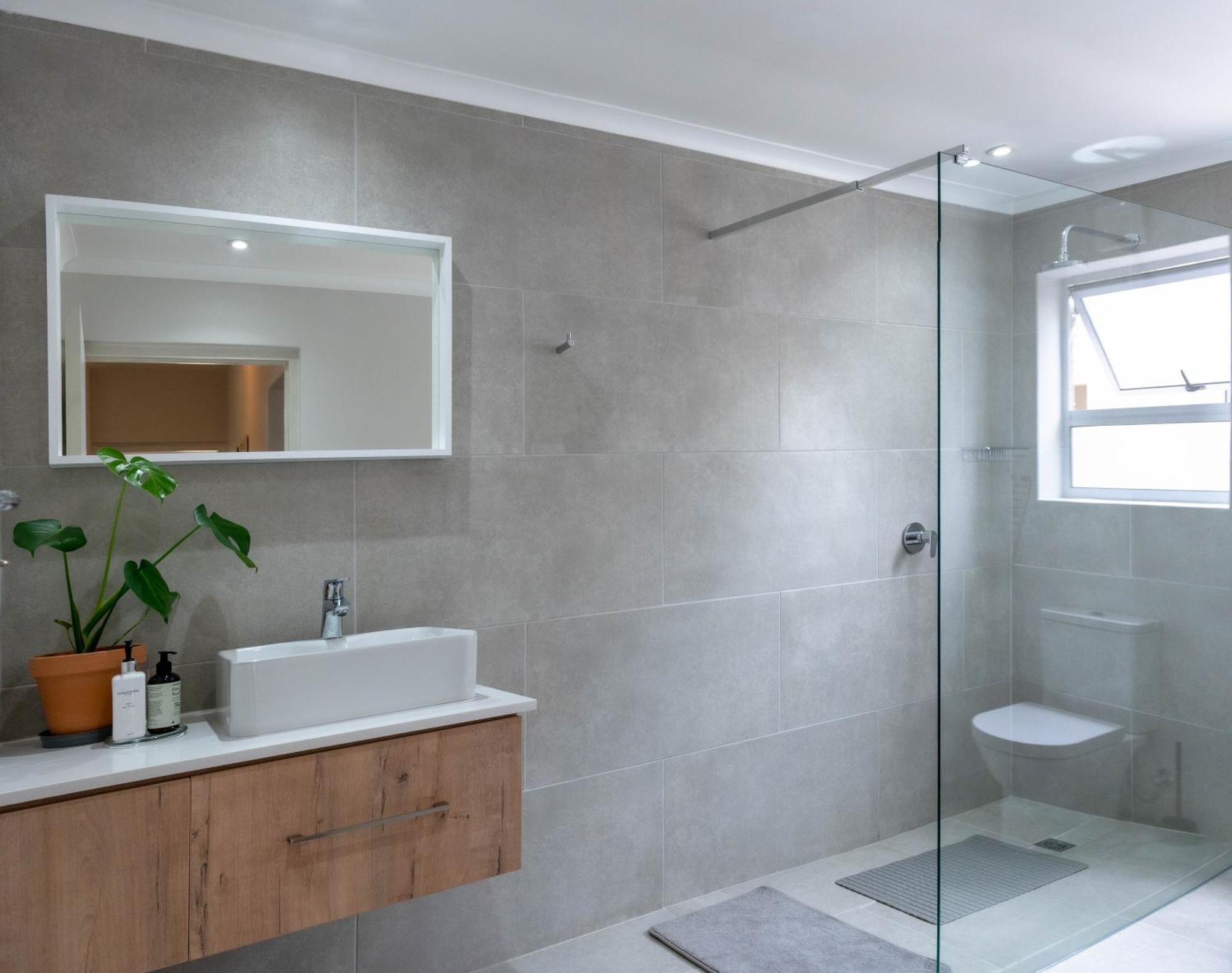 Charming Flatlet In Constantia Cape Town
