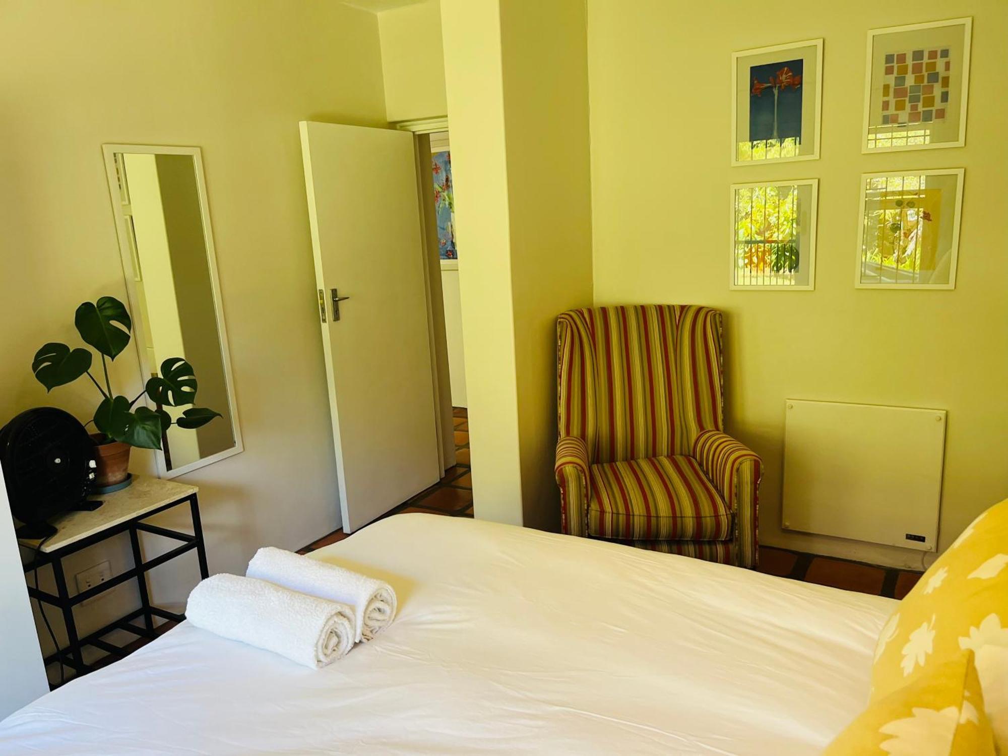 Charming Flatlet In Constantia * Cape Town